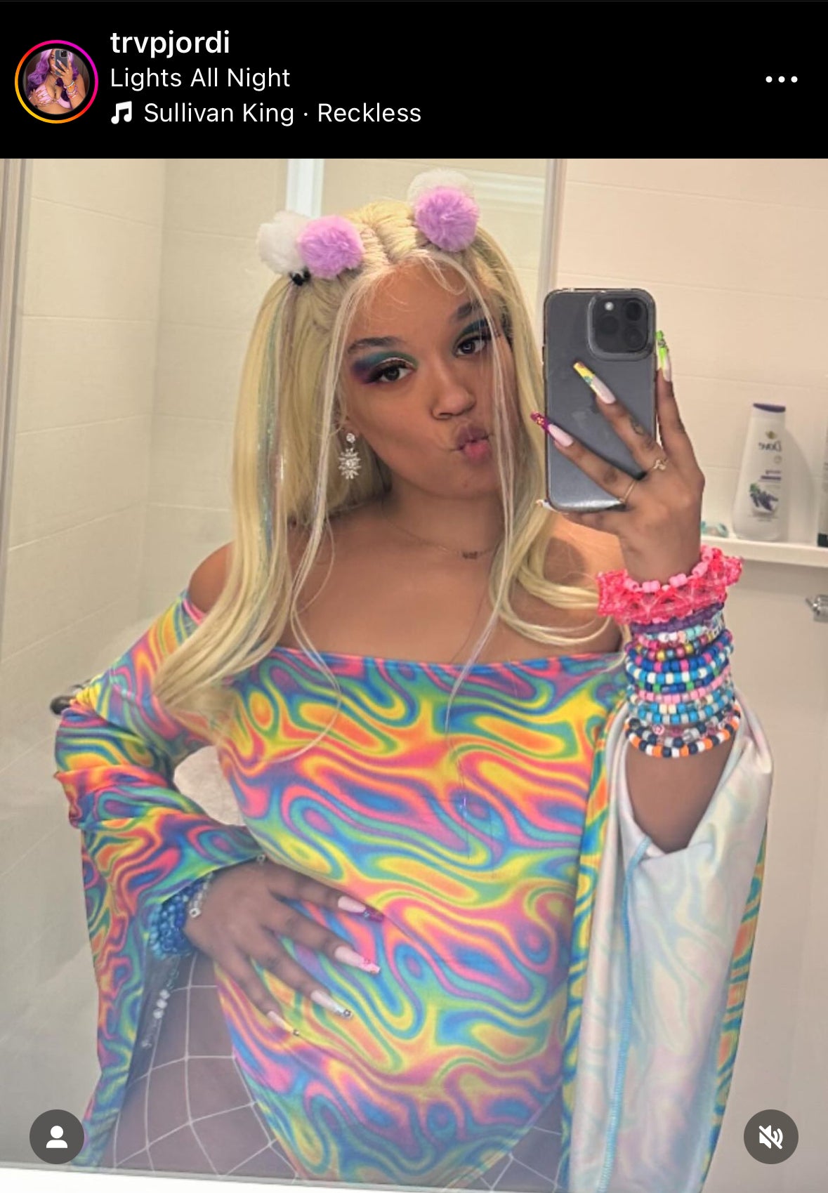 Rainbow sherbet velvet bellsleeves one piece