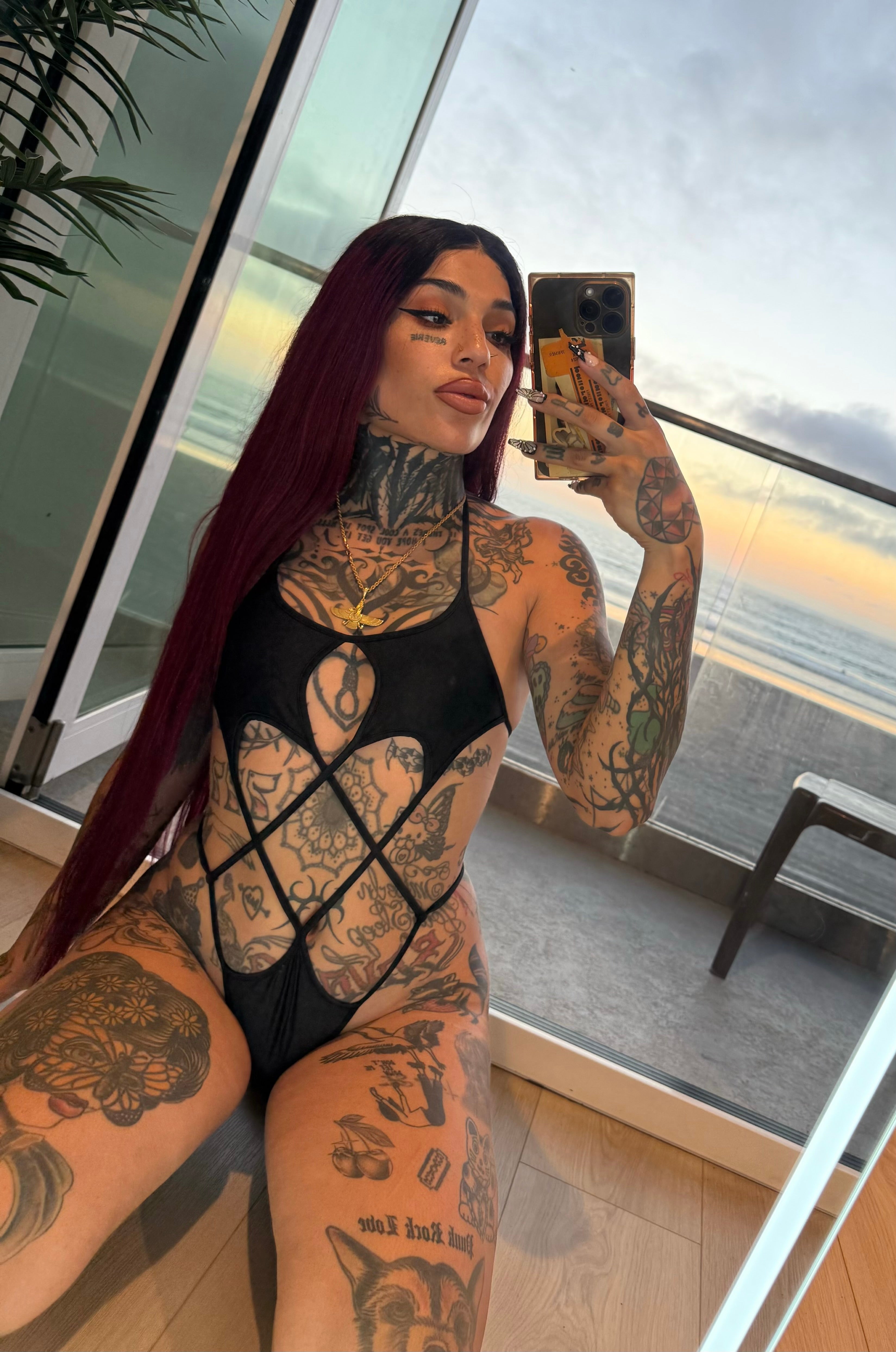 Black star one piece