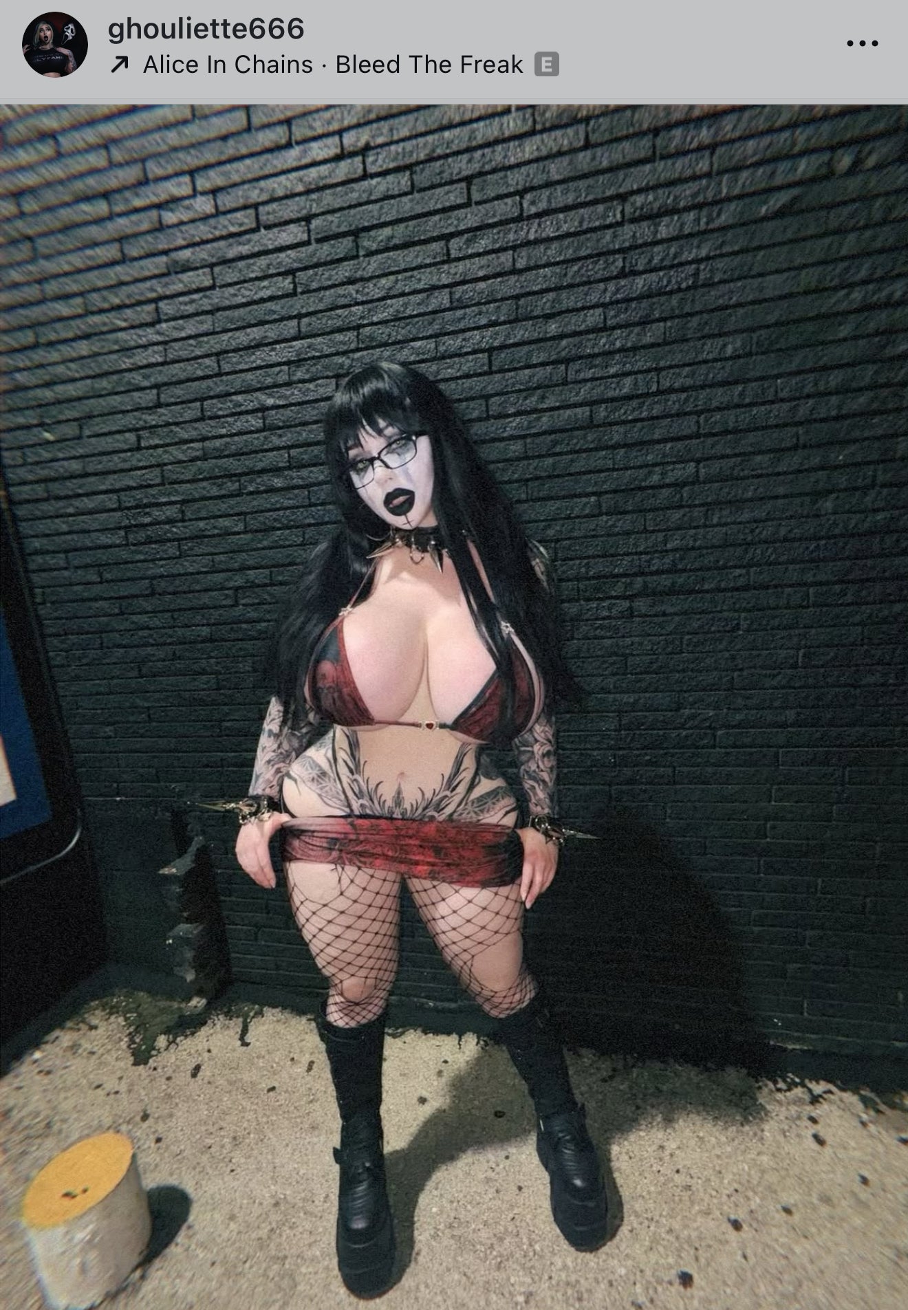 Kiss my corpse miniskirt bikini set